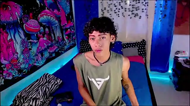 Thedoll ethan7 online show from April 13, 7:47 pm