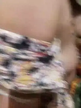 humtum2254 online show from February 7, 5:40 pm