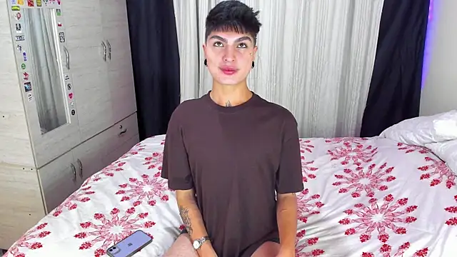 Dark luckyyy online show from December 23, 1:14 am