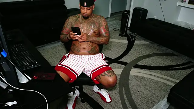 SLANGONDEMHOES online show from June 3, 2:33 pm