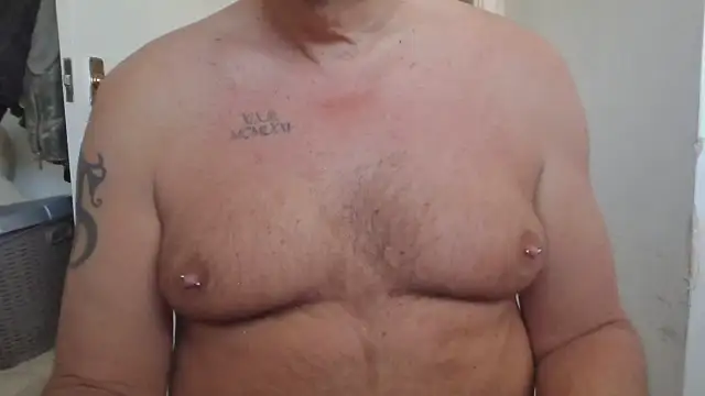 maverick3819 online show from April 24, 4:53 pm