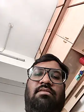 vinay smalldick online show from March 21, 9:25 am