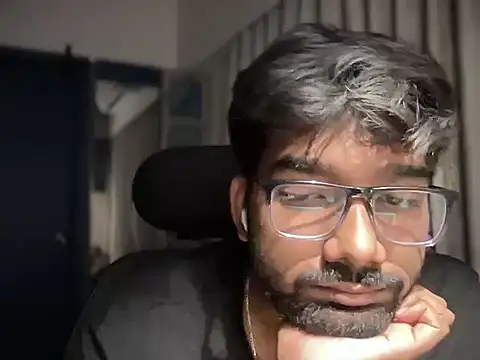 desi indicoc online show from December 15, 10:51 pm