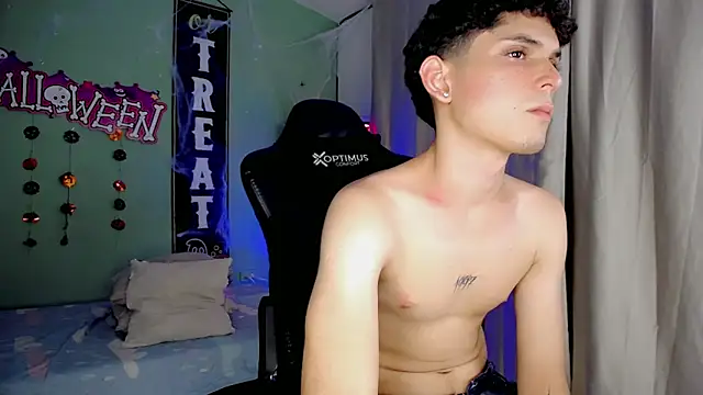 dilan hott  online show from October 27, 1:19 am