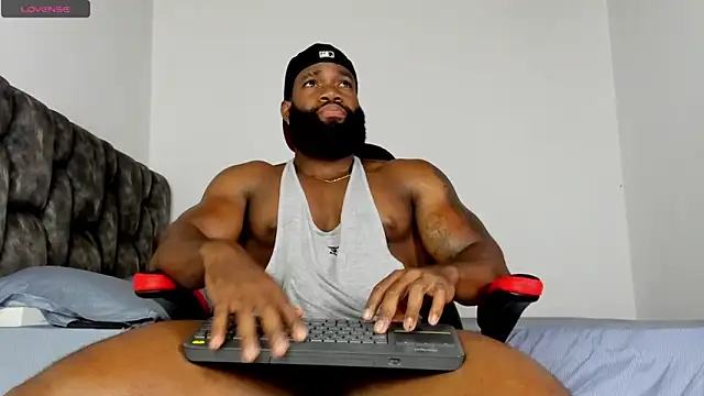 james musclebbc online show from April 15, 9:26 pm