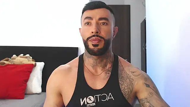 andrea de lucaa online show from May 27, 4:31 am