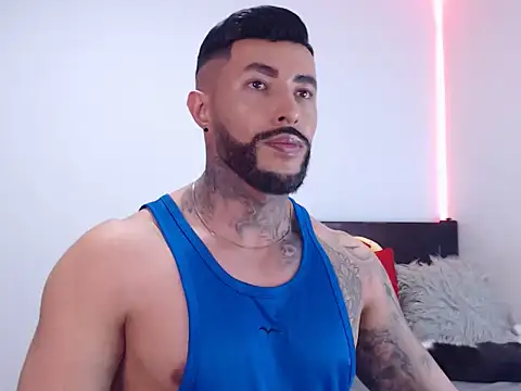 andrea de lucaa online show from November 19, 3:50 am