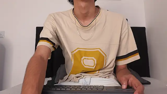 alexmark  online show from February 26, 7:15 pm