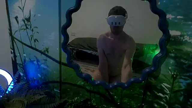 welcome-to-the-jungle online show from February 19, 11:01 pm