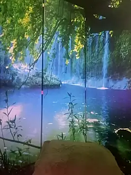 welcome-to-the-jungle online show from May 8, 9:04 pm