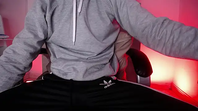 Mr Klein 69 online show from October 31, 3:30 am