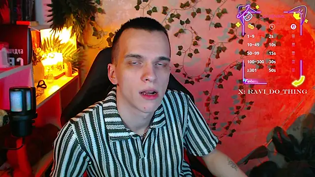 frozen boy online show from September 12, 3:34 pm