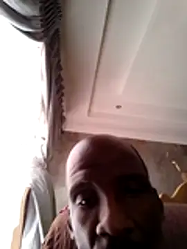 longdickson12345 online show from October 28, 7:33 am