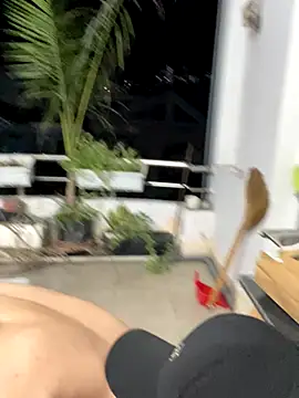 anhkiet huang online show from November 25, 1:46 pm