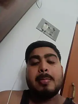 sexyboywhite online show from October 18, 4:56 pm