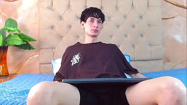 Luke Carter online show from June 1, 1:33 pm