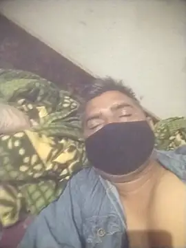 Manjit009 online show from October 17, 6:45 pm