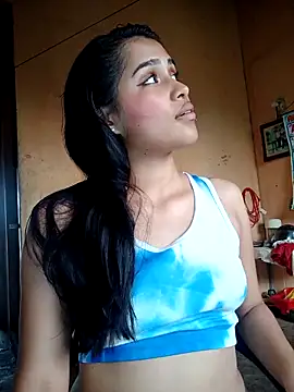 Kayla mora2 online show from December 18, 10:17 pm