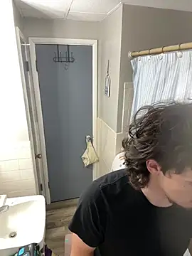 conradical18 online show from January 12, 3:10 am