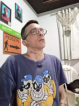 dinho carioca online show from October 23, 1:42 am