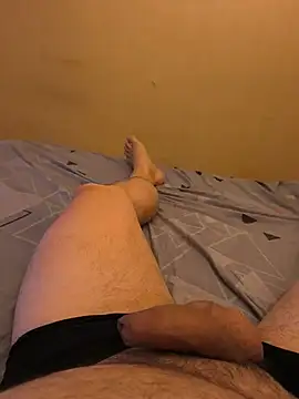 Normalludo0202 online show from July 25, 9:00 pm