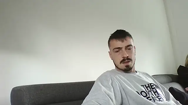 jaycoy22 online show from September 15, 11:11 am