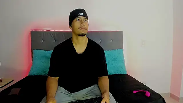  online show from November 19, 11:10 am