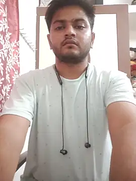 riyamore9623 online show from March 9, 11:37 am