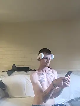 jizzyglizzy92 online show from March 6, 2:25 pm