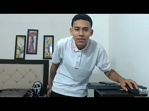 sebasbight online show from November 3, 10:11 pm