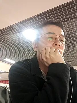 nnnnnan9527 online show from October 11, 7:56 am