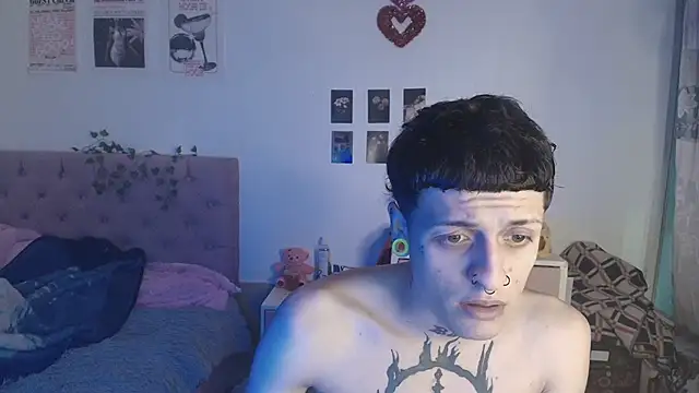 2cyboy  online show from September 21, 4:23 am