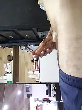 kyroxxx  online show from December 19, 3:42 pm