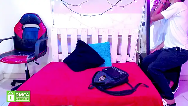 Snapshot of MAXIMILIANO__HOT chatting on October 20, 8:35 pm MAXIMILIANO HOT online show from October 20, 8:35 pm