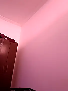 LPdusexo online show from April 28, 1:38 pm