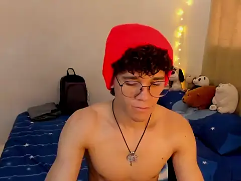 Tom Blues online show from November 12, 2:12 pm