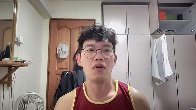 Passionatetwink2 online show from September 17, 5:41 am