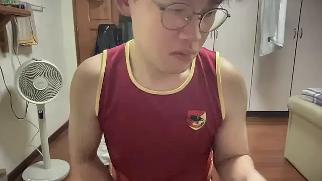 Passionatetwink2 online show from September 13, 1:50 am