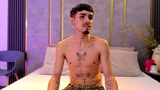 NikoStone  online show from October 21, 4:37 am