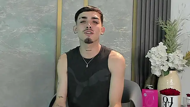 NikoStone  online show from January 15, 5:22 am