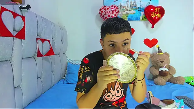 christopher Hot online show from February 11, 6:57 pm