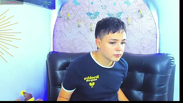 christopher Hot online show from April 21, 3:34 am