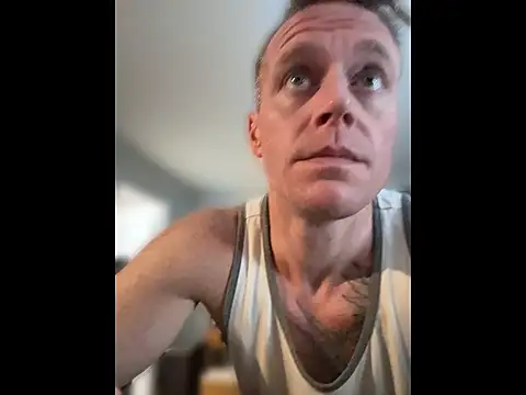 DILFiGuess11 online show from July 6, 7:27 am