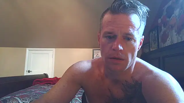 DILFiGuess11 online show from June 26, 11:24 am