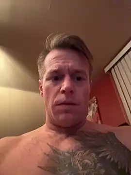 DILFiGuess11 online show from February 9, 7:24 am