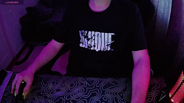 xXxHARDPORNxXx online show from May 16, 5:05 am