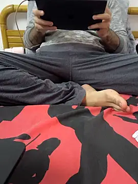 yazinyazin1 online show from November 18, 7:50 pm