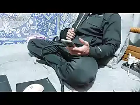 yazinyazin1 online show from February 17, 4:17 pm