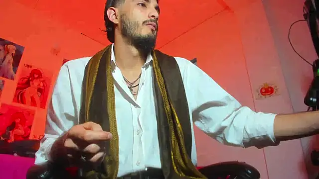 LovexJuxn  online show from December 16, 9:33 pm