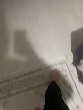 Snapshot of banuemre28 chatting on December 18, 8:05 pm banuemre28 online show from December 18, 8:05 pm